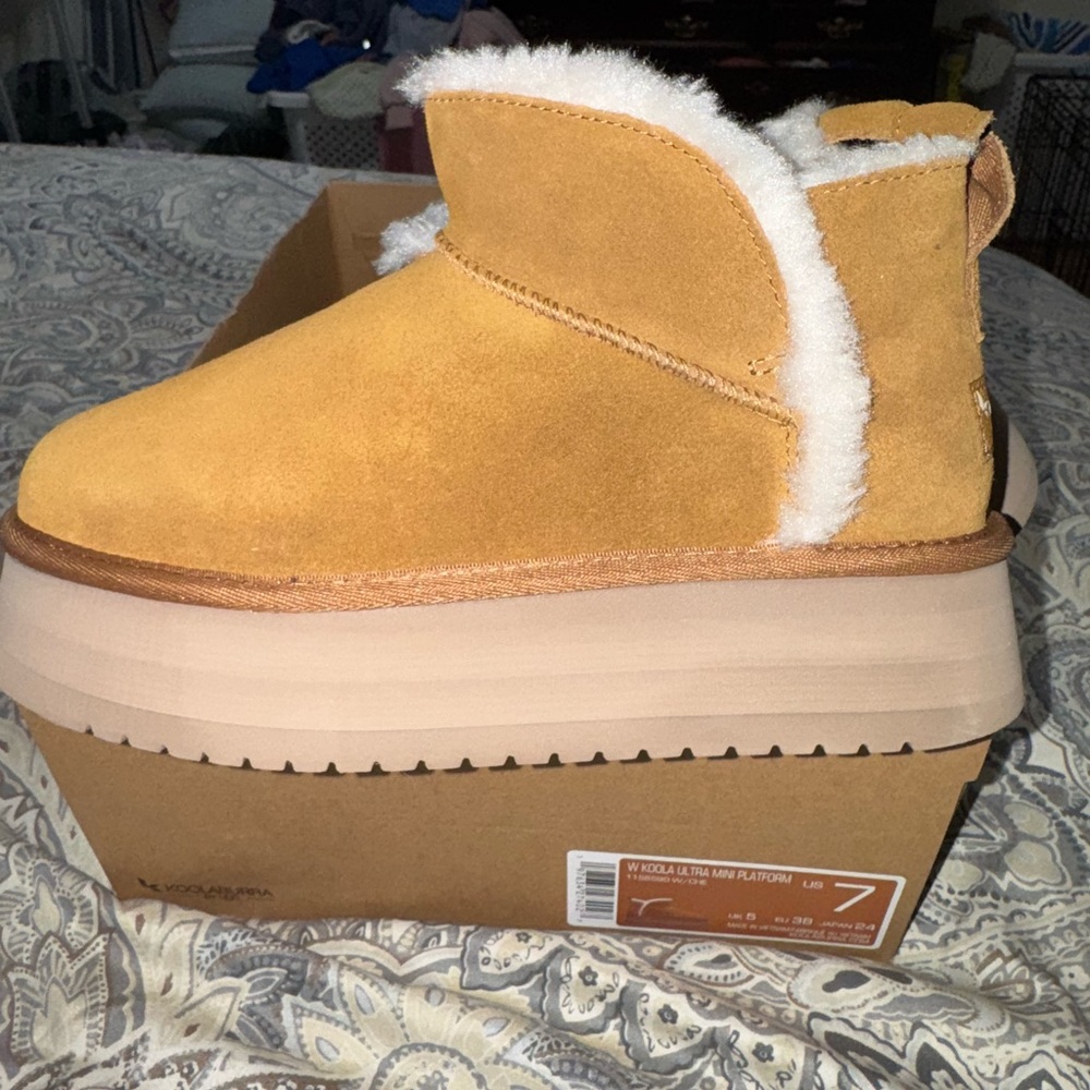 Koolaburra Ultra Mini Platform Tan Suede Boots with Cream Fur